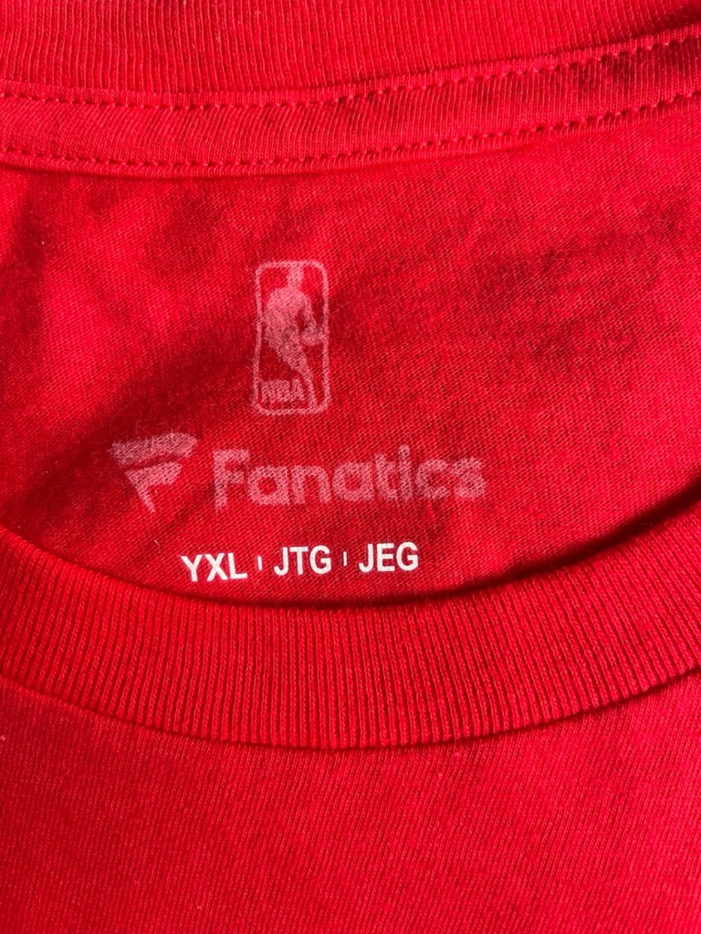 Fanatics Red Philly 76ers Short Sleeve Tee  Kids XL Philadelphia Shirts 3/$15 - Picture 4 of 7